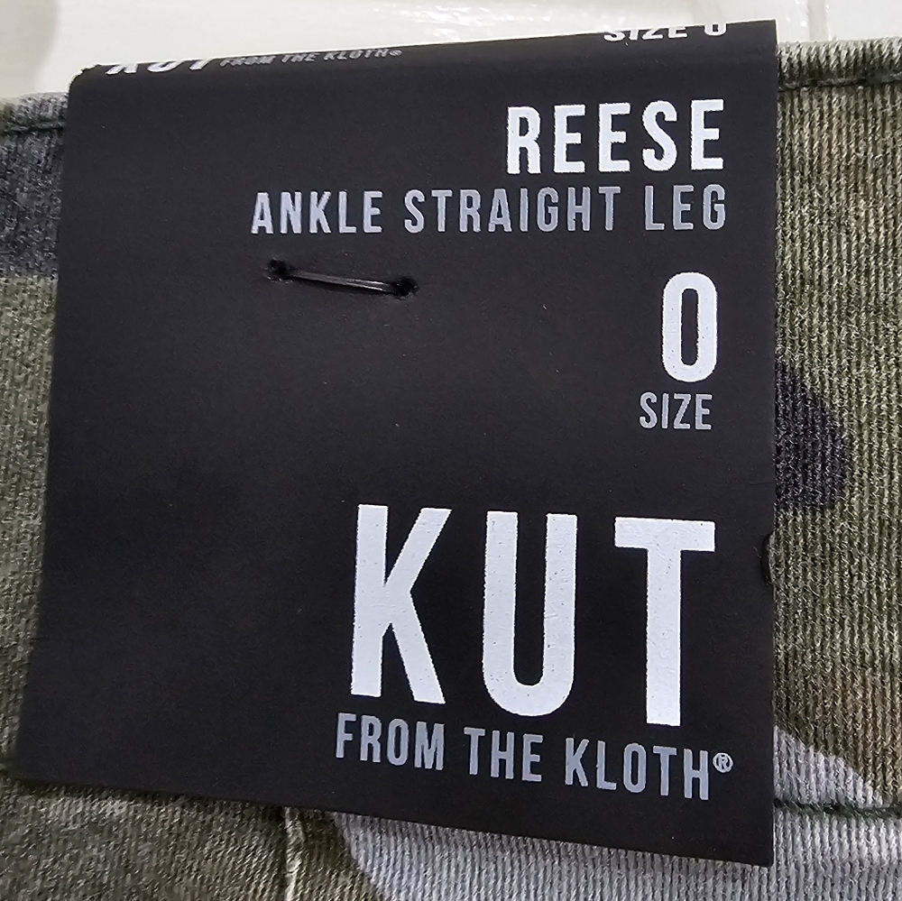 KUT From The Cloth Reese Camo Ankle Straight Leg Ankle Zip Pant Size 0 - Picture 11 of 17